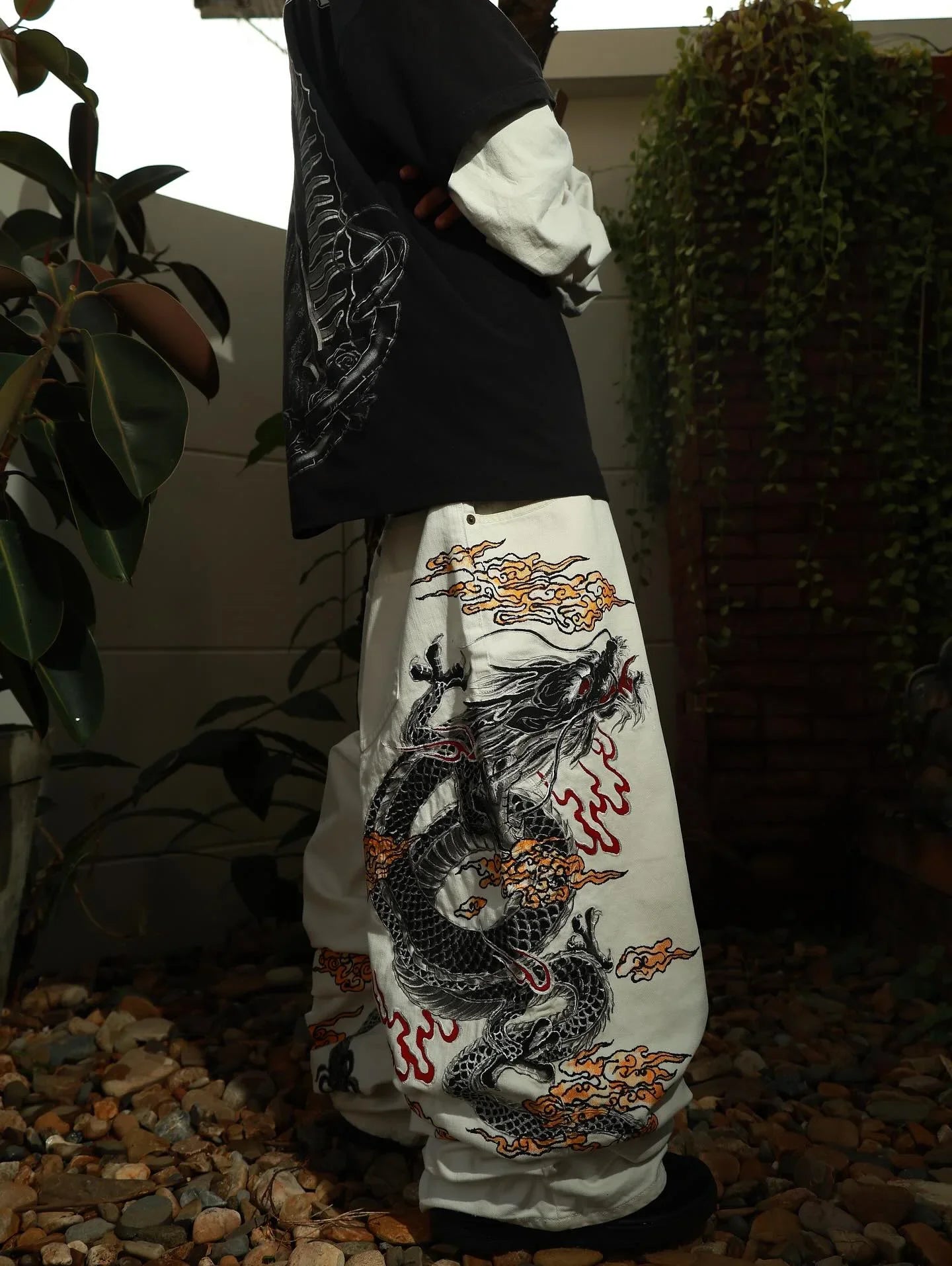 STORESDE New White Jeans Y2K Dragon Pattern Mens American High Street Retro Korean Straight Pants Harajuku Hip-Hop Couple Wide Pants