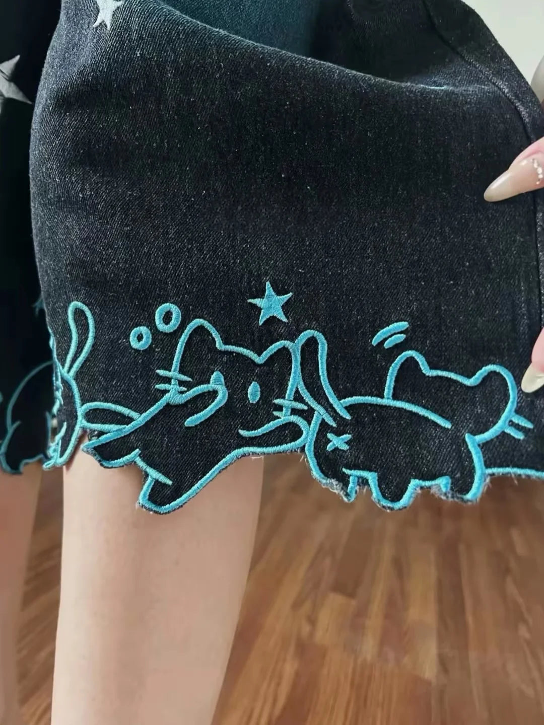 STORESDE Women High Waist Cute Cartoon Cat Embroidery Jeans Girls Vintage Y2k Clothes Calf Length Denim Pants Harajuku Blue Streetwear