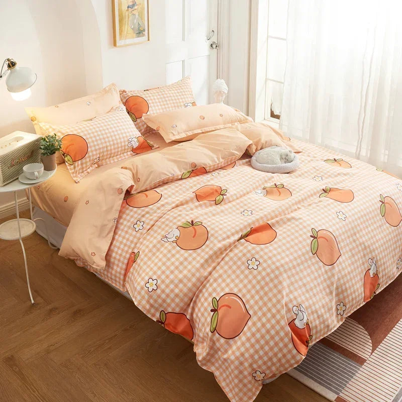 STORESDE 3pcs Soft Fruit Print Bedding Sets Kawaii Peach Strawberry Pillow Case Duvet Cover Queen and King Size Bedding Sets For Bedroom