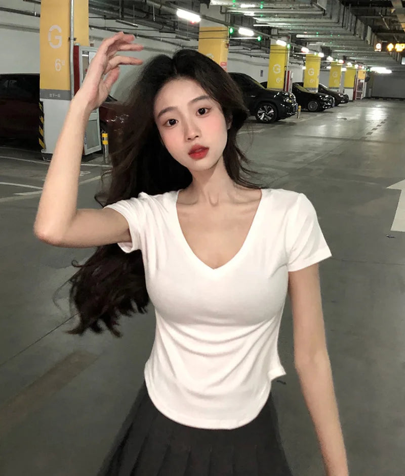 STORESDE Sexy V-neck Short Sleeve T-shirts for Women Summer New Tees Top Black White Basic Tshirt Y2K Korean Style Women's Clothes 2026