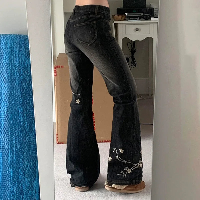 STORESDE Floral Embroidery Jeans Vintage 2000s Low Rise Flared Jeans Women Retro Y2k Baggy Denim Pants High Street Basic Trousers