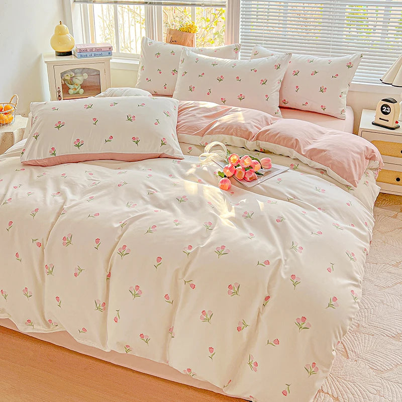 STORESDE American Pastoral Floral Printed Bedding Set Soft Skin-Friendly Double King Size Duvet Cover Set with Flat Sheet and Pillowcases