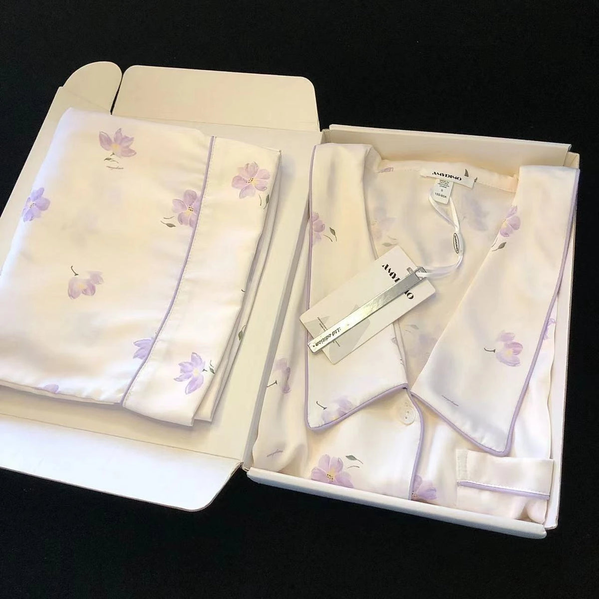 STORESDE 2026 New Ice Silk 2 Pieces Pajamas for Women Autumn Spring Women's Pajamas Set Elegant Ptinting Flower Home Wear Soft Sleepwear