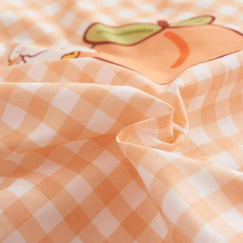 STORESDE 3pcs Soft Fruit Print Bedding Sets Kawaii Peach Strawberry Pillow Case Duvet Cover Queen and King Size Bedding Sets For Bedroom