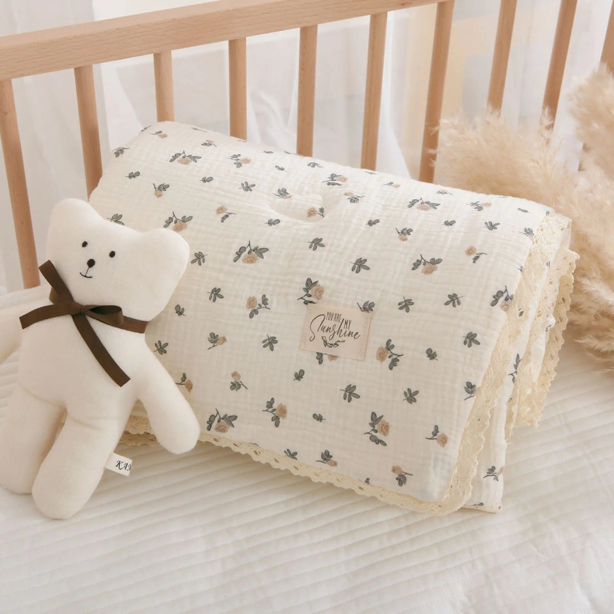 STORESDE Spring Summer Baby Comforter Soft Cotton baby quilts Gauze Quilted Blanket for Newborn Floral Print Kindergarten Kids Bedding