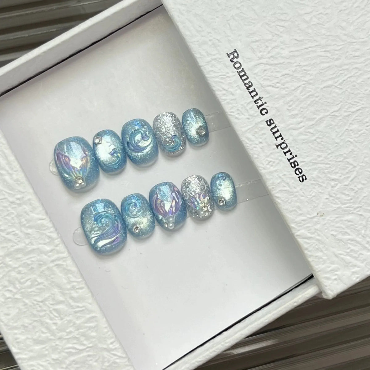 STORESDE 10pcs Handmade Press On Nails Cute Starfish Cat's Eye Aurora Fake Nail Tips Wearable Fantasy Mermaid Short Square False Nails