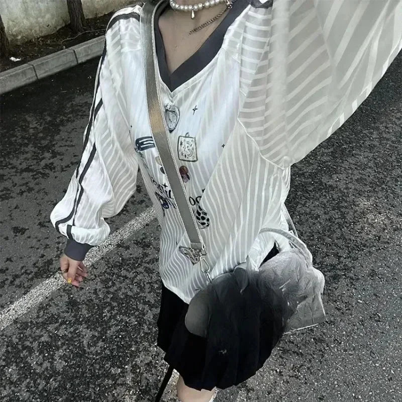STORESDE Korean Y2k Butterfly Print T-shirts for Women Translucent Striped V Neck Long Sleeve Tee Shirt American Retro Oversize Clothes