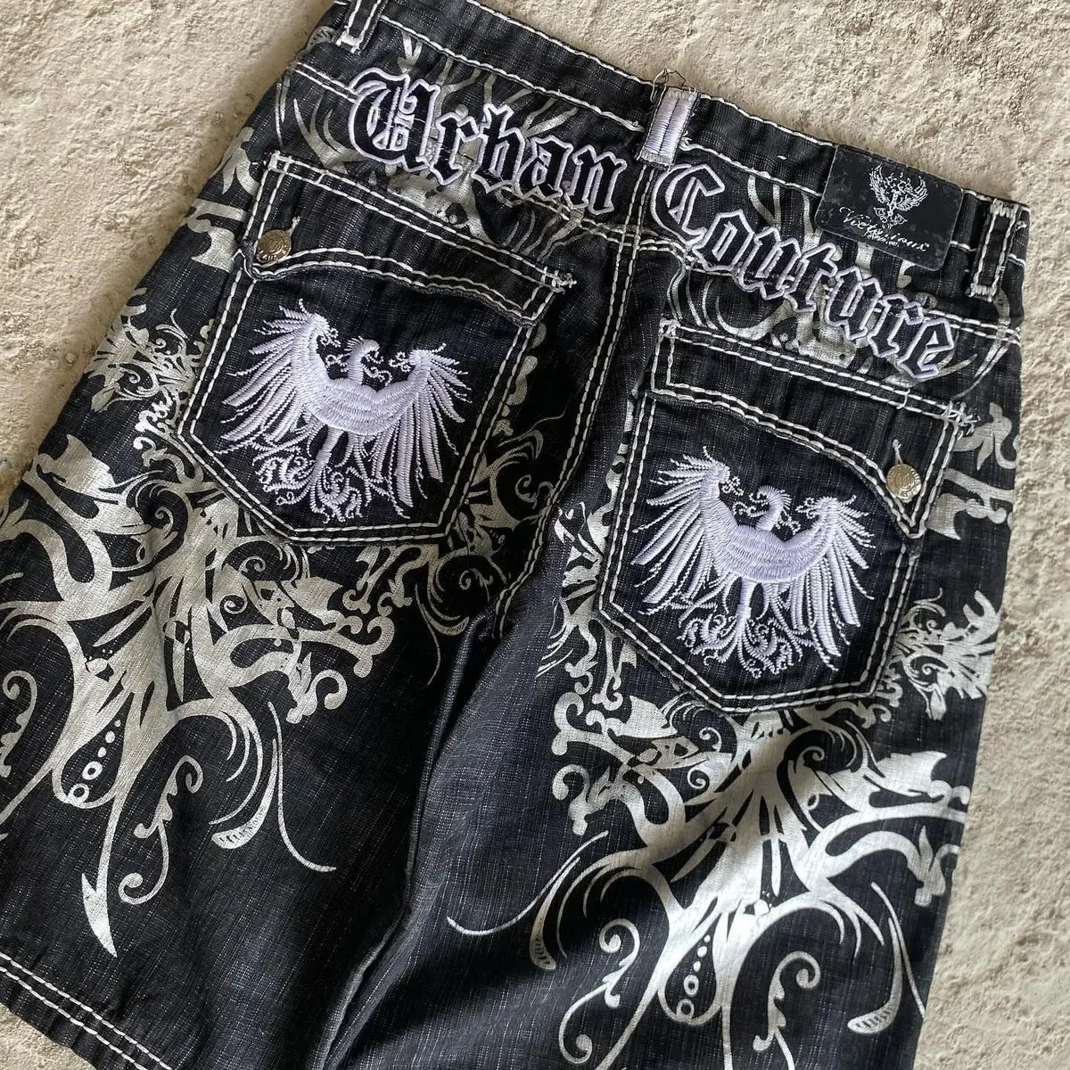 STORESDE New Streetwear American Denim Shorts Mens Womens Hip Hop Embroidery Printed Loose Shorts Gothic Retro Casual Basketball Shorts
