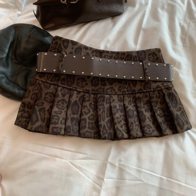 STORESDE Aesthetic Leopard Print High-waist Short Skirt Women's Y2k Sexy Hot Girl New Slim Pleated Skirts High Street Retro A-line Skirt