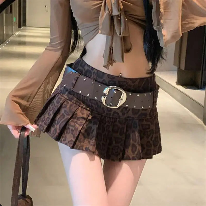 STORESDE Aesthetic Leopard Print High-waist Short Skirt Women's Y2k Sexy Hot Girl New Slim Pleated Skirts High Street Retro A-line Skirt