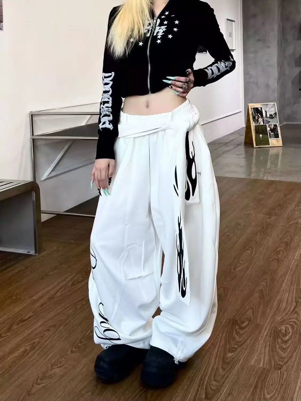 STORESDE American Retro Flame Letter Print Detachable Strap Scimitar Pants Jazz Casual Hip-Hop Loose Wide-Leg Fashion Jogging Sweatpants