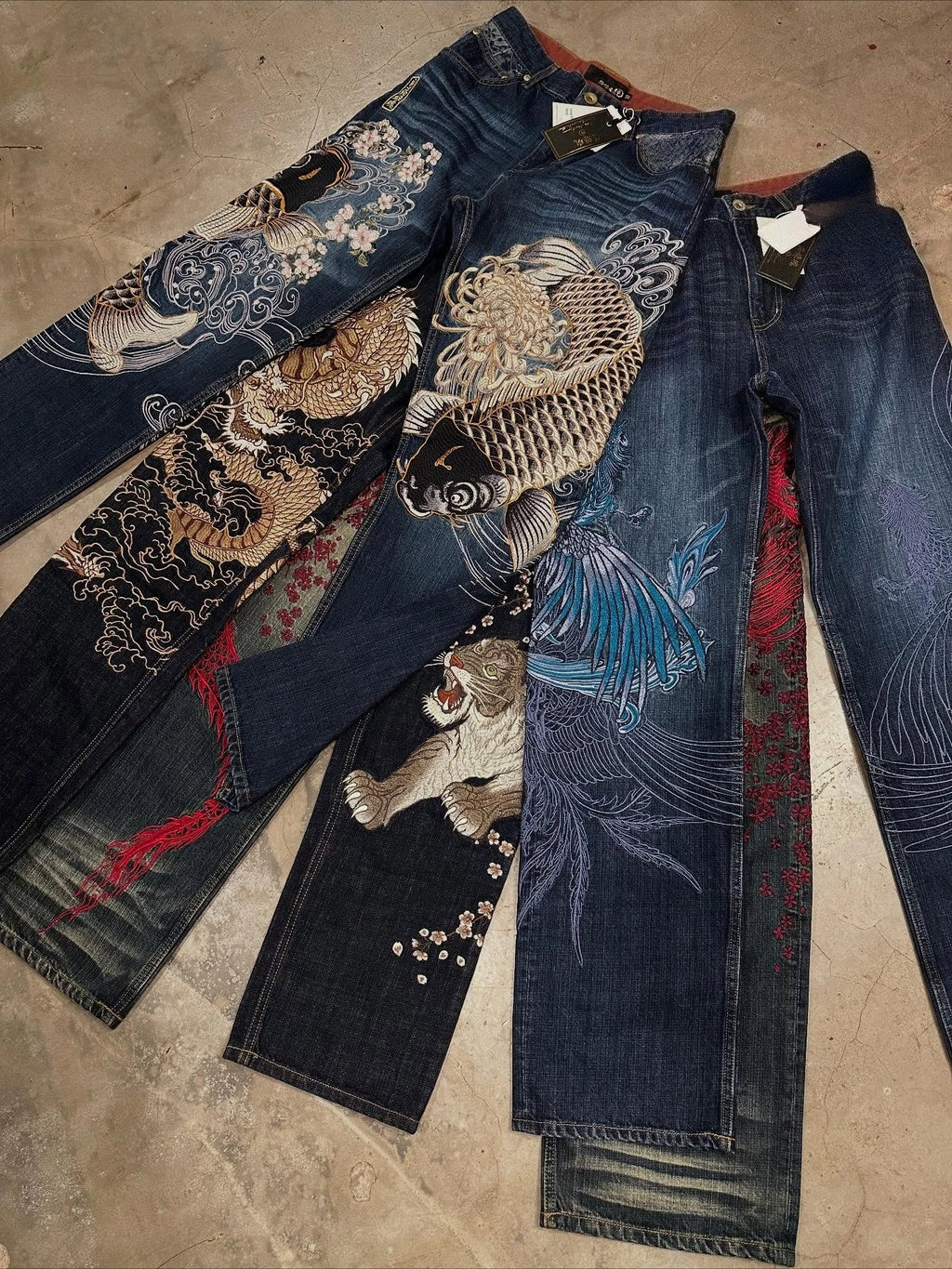 STORESDE Japanese Harajuku Jeans Mens New Dragon High Quality Jeans Gothic Y2K Vintage Hip Hop Streetwear Denim Fabric Wide Leg Pants