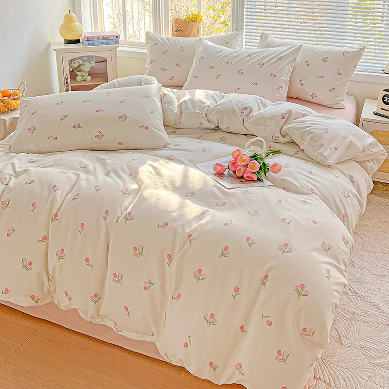 STORESDE American Pastoral Floral Printed Bedding Set Soft Skin-Friendly Double King Size Duvet Cover Set with Flat Sheet and Pillowcases