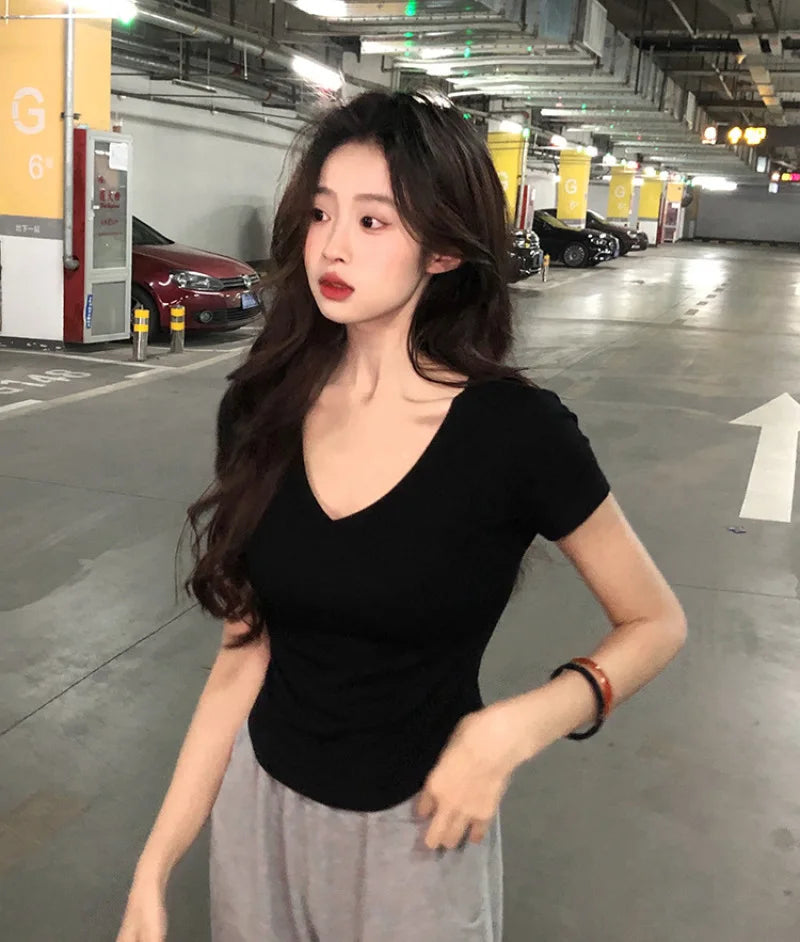 STORESDE Sexy V-neck Short Sleeve T-shirts for Women Summer New Tees Top Black White Basic Tshirt Y2K Korean Style Women's Clothes 2026