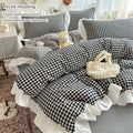STORESDE 3pcs red,black plaid Duvet Cover Set (1*Duvet Cover + 2*Pillowcase, Without Core), Lace embroidery Bedding Set