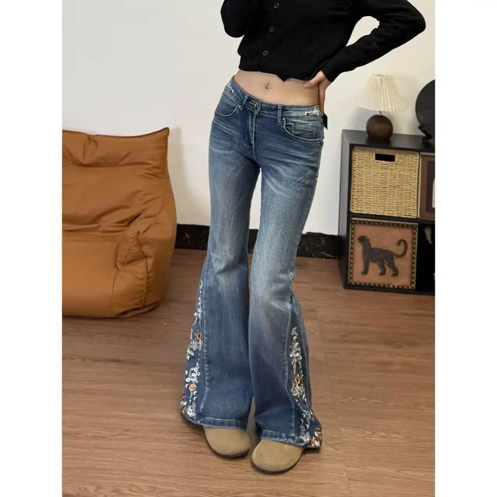 STORESDE American Large Size Heavy Industry Flower Embroidery Pattern Women Flared Jeans Mid-Rise Slim Retro Harajuku Floor-Mopping Pants