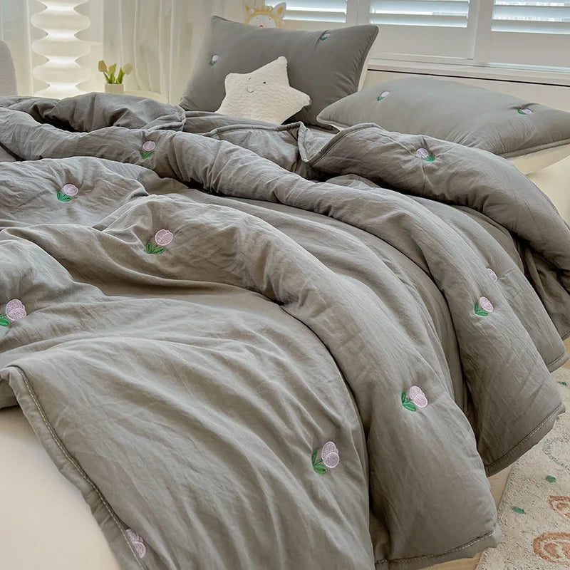 STORESDE Summer new tulip embroidered summer quilt household solid color air conditioner quilt, no pillowcase