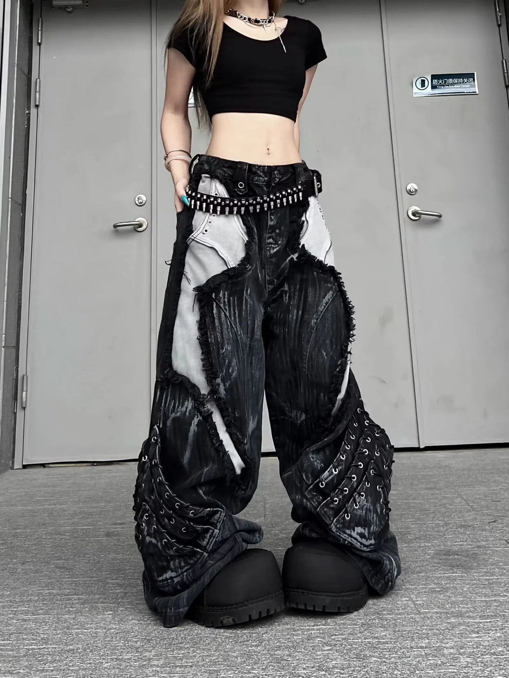 STORESDE Vintage Patchwork Distressed Jeans Hip Hop Loose Wide Leg Cargo Pants Women's Washed Distressed Denim Trousers